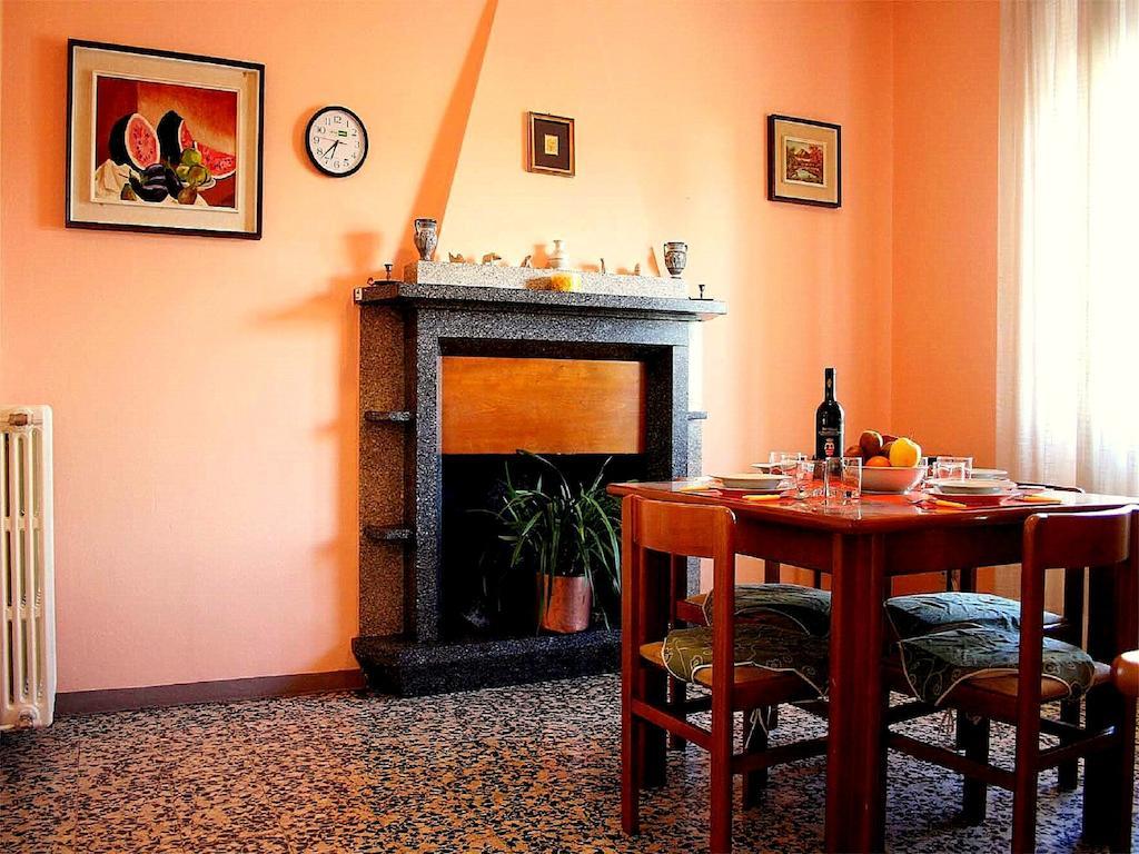 レッツェノCasa Antoアパートメント 部屋 写真
